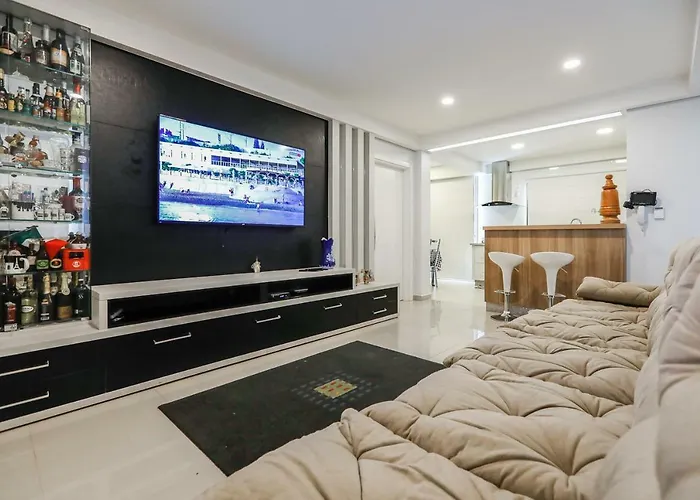 Foz Cobertura 3 Suites E Foz Apartamento 2 Suites